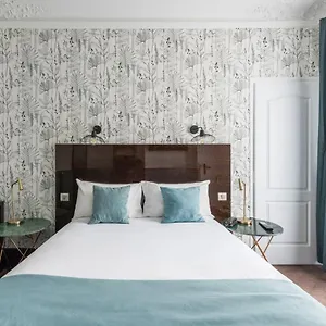 Lennon Hotel