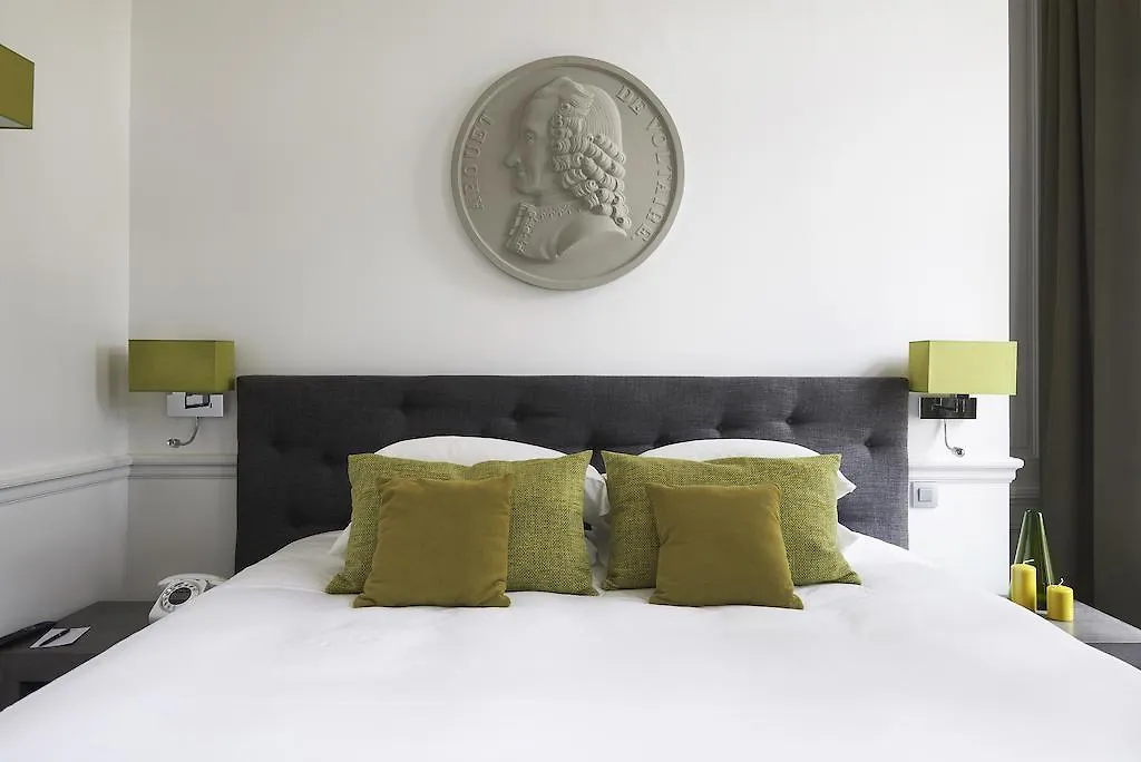 Maison D'Anthouard Ecully France