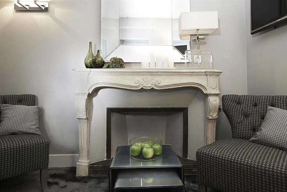 Maison D'Anthouard Ecully Hotel